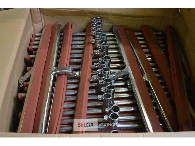 Partij aftrekkers ±55cm lang - afbeelding 2 van  4