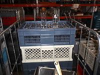 Partij afwas op kar - afbeelding 4 van  4