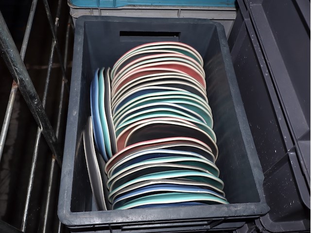 Partij afwas op kar - afbeelding 4 van  6