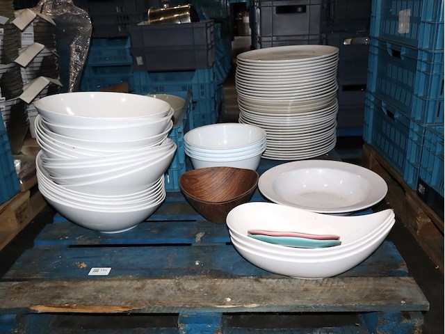 Partij afwas - afbeelding 2 van  5