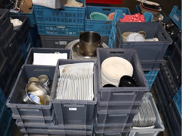 Partij afwas - afbeelding 2 van  5