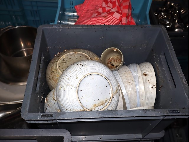 Partij afwas - afbeelding 4 van  5