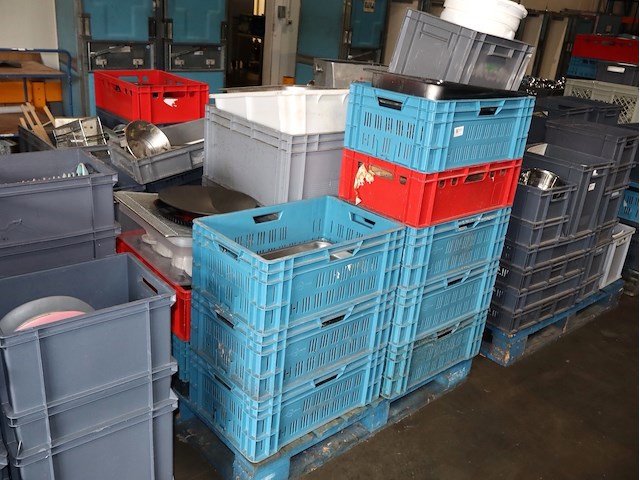 Partij afwas - afbeelding 1 van  4