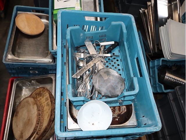 Partij afwas - afbeelding 3 van  4