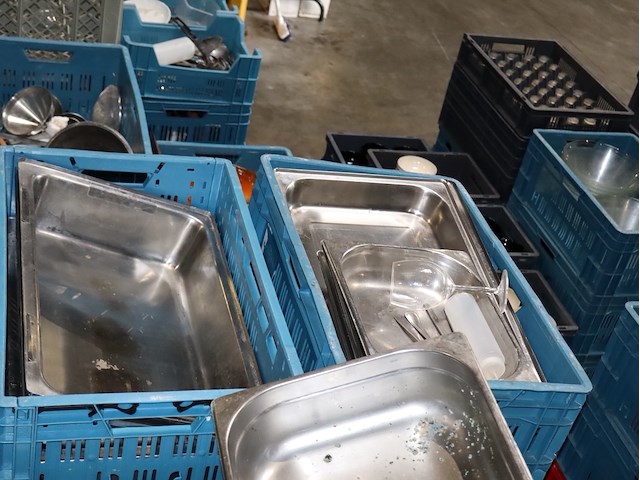 Partij afwas - afbeelding 3 van  3