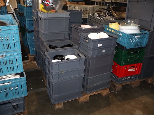 Partij afwas - afbeelding 1 van  5