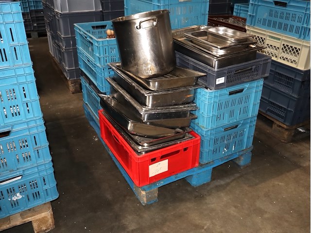 Partij afwas - afbeelding 1 van  4