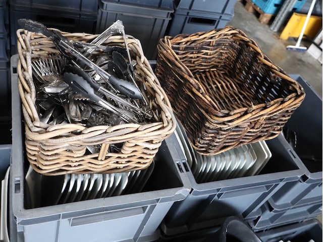 Partij afwas - afbeelding 5 van  6