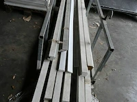 Partij afwerkingslatten mdf l5mxb6xd1 cm - afbeelding 1 van  1