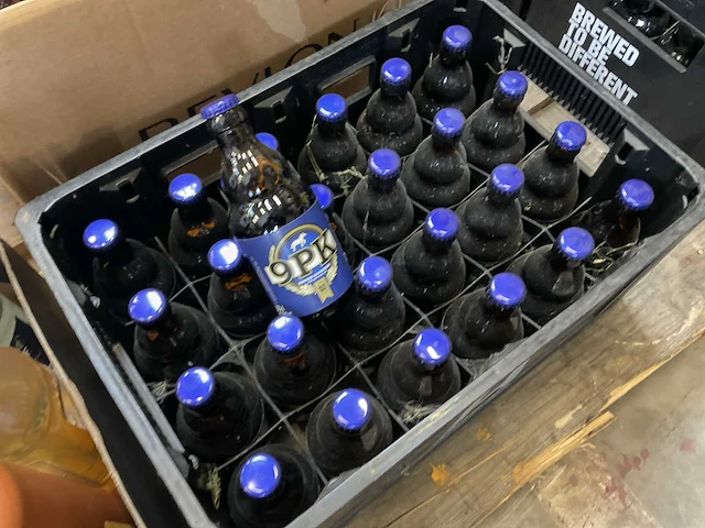 Partij alcoholische dranken - afbeelding 8 van  10