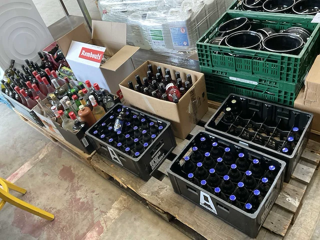 Partij alcoholische dranken - afbeelding 10 van  10