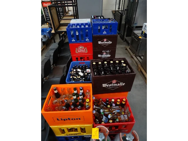 Partij alcoholische dranken - afbeelding 4 van  21