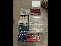 Partij assortimentskoffers deels gevuld - afbeelding 1 van  6