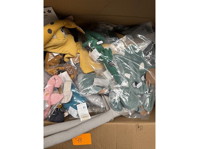 Partij baby accessoires - afbeelding 1 van  2