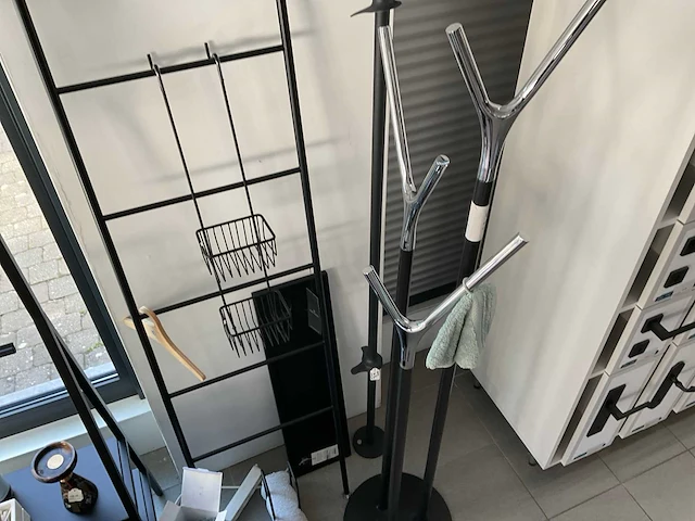 Partij badkamer accessoires - afbeelding 2 van  12