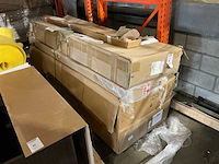 Partij badkamermeubel tabletten - afbeelding 1 van  4