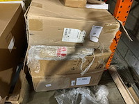 Partij badkamermeubel tabletten - afbeelding 2 van  4