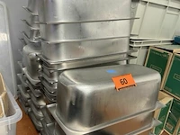 Partij bain marie bakken - afbeelding 1 van  4