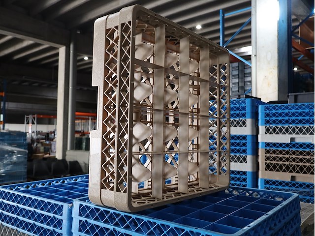 Partij bakken wasstraat - afbeelding 2 van  2