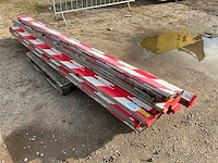 Partij balustrade voor ruwbouw - afbeelding 2 van  4