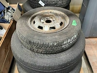 Partij banden en velgen 4x4 - afbeelding 3 van  18