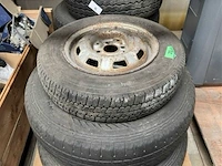 Partij banden en velgen 4x4 - afbeelding 11 van  18