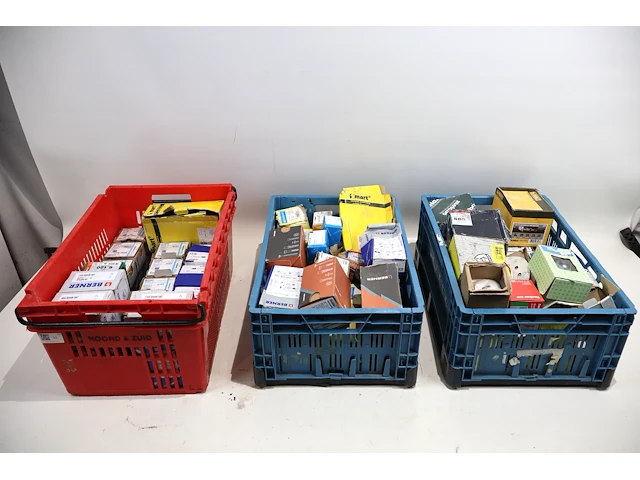 Partij bevestiging - afbeelding 1 van  4
