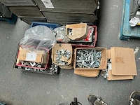 Partij bevestigingsklemmen - afbeelding 1 van  8