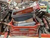 Partij bevestigingsmateriaal en spanvijzen - afbeelding 4 van  5