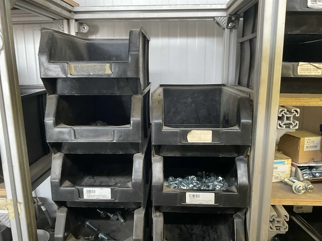 Partij bevestigingsmateriaal - afbeelding 11 van  24