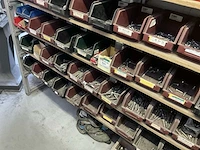 Partij bevestigingsmateriaal - afbeelding 17 van  24