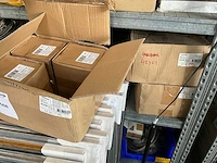 Partij bevestigingsmateriaal - afbeelding 1 van  3