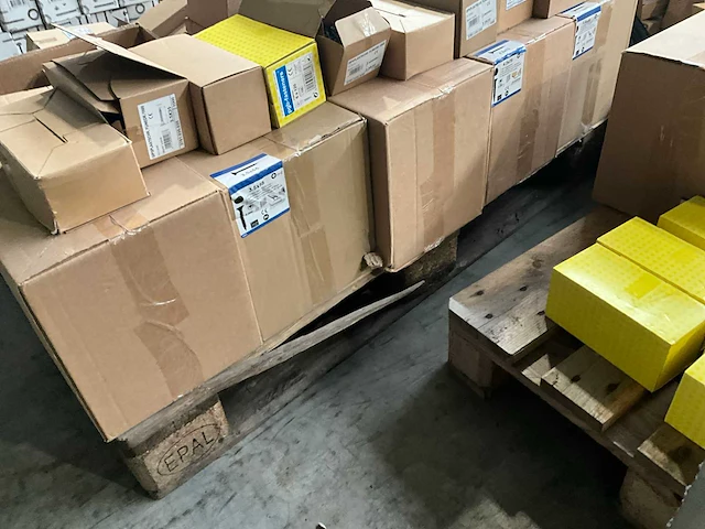 Partij bevestigingsmateriaal - afbeelding 3 van  20