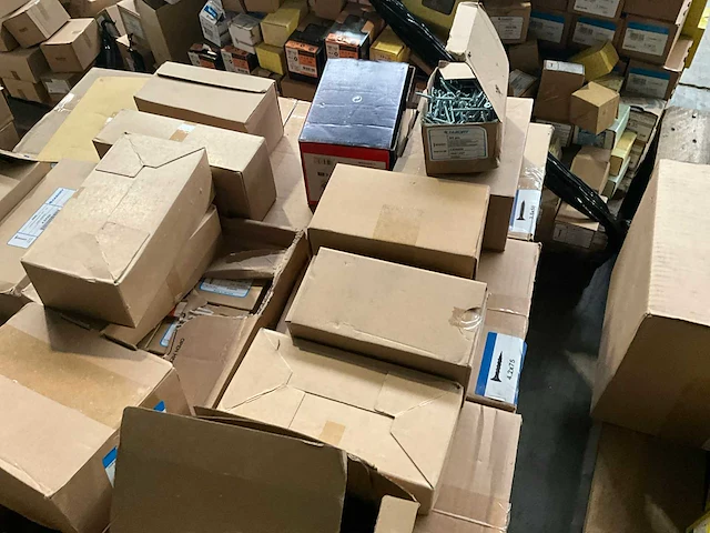 Partij bevestigingsmateriaal - afbeelding 5 van  20