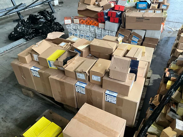 Partij bevestigingsmateriaal - afbeelding 13 van  20