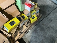 Partij bevestigingsmateriaal - afbeelding 16 van  20