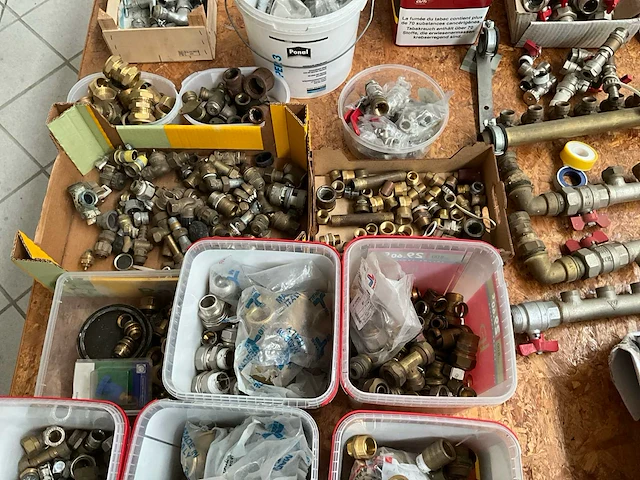 Partij bevestigingsmateriaal - afbeelding 8 van  17