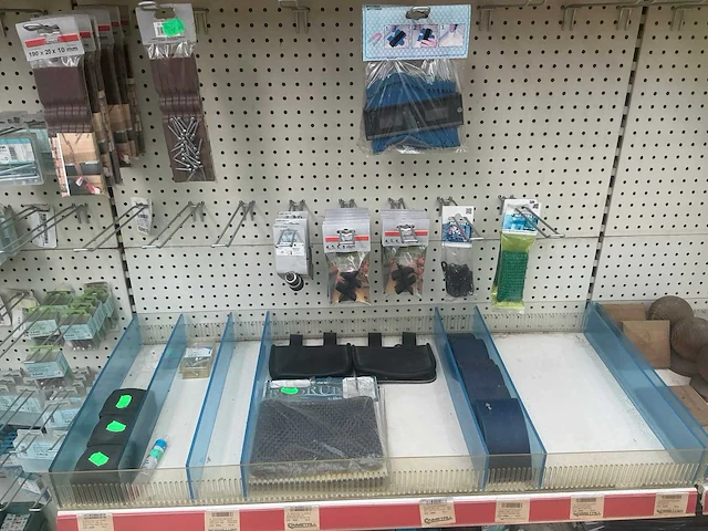 Partij bevestigingsmateriaal - afbeelding 24 van  33