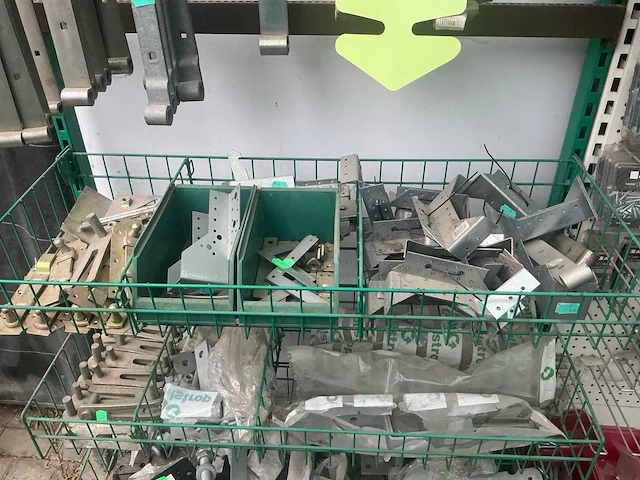 Partij bevestigingsmateriaal - afbeelding 32 van  33