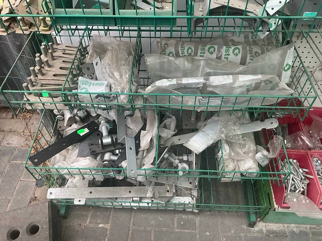 Partij bevestigingsmateriaal - afbeelding 33 van  33