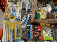Partij bevestigingsmaterialen - afbeelding 2 van  13