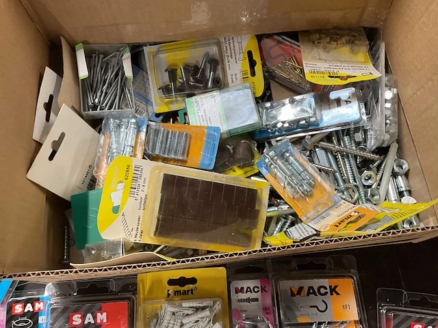Partij bevestigingsmaterialen - afbeelding 3 van  13