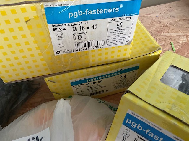 Partij bevestigingsmaterialen - afbeelding 3 van  6