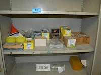 Partij bevestigingsmaterialen - afbeelding 1 van  3