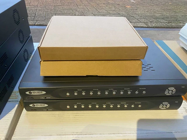 Partij bewaking apparatuur - afbeelding 12 van  16