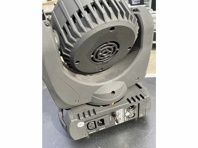 Partij bewegende led-koppen, 4x stairville mh-110 wash led moving head. - afbeelding 4 van  5