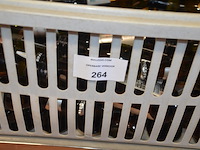 Partij bieren, frisdranken en wijnen