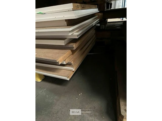 Partij binnen deuren wit afm ± 2040x0830mm - afbeelding 4 van  15