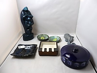 Partij blauw aardewerk - afbeelding 1 van  5