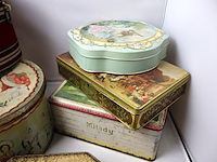 Partij blikken dozen - afbeelding 3 van  5